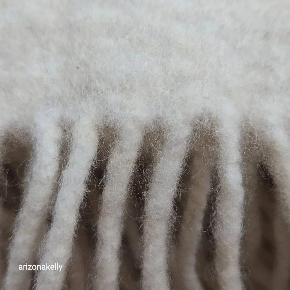 Felted Cashmere Scarf THICK ivory - Picture 4 of 16